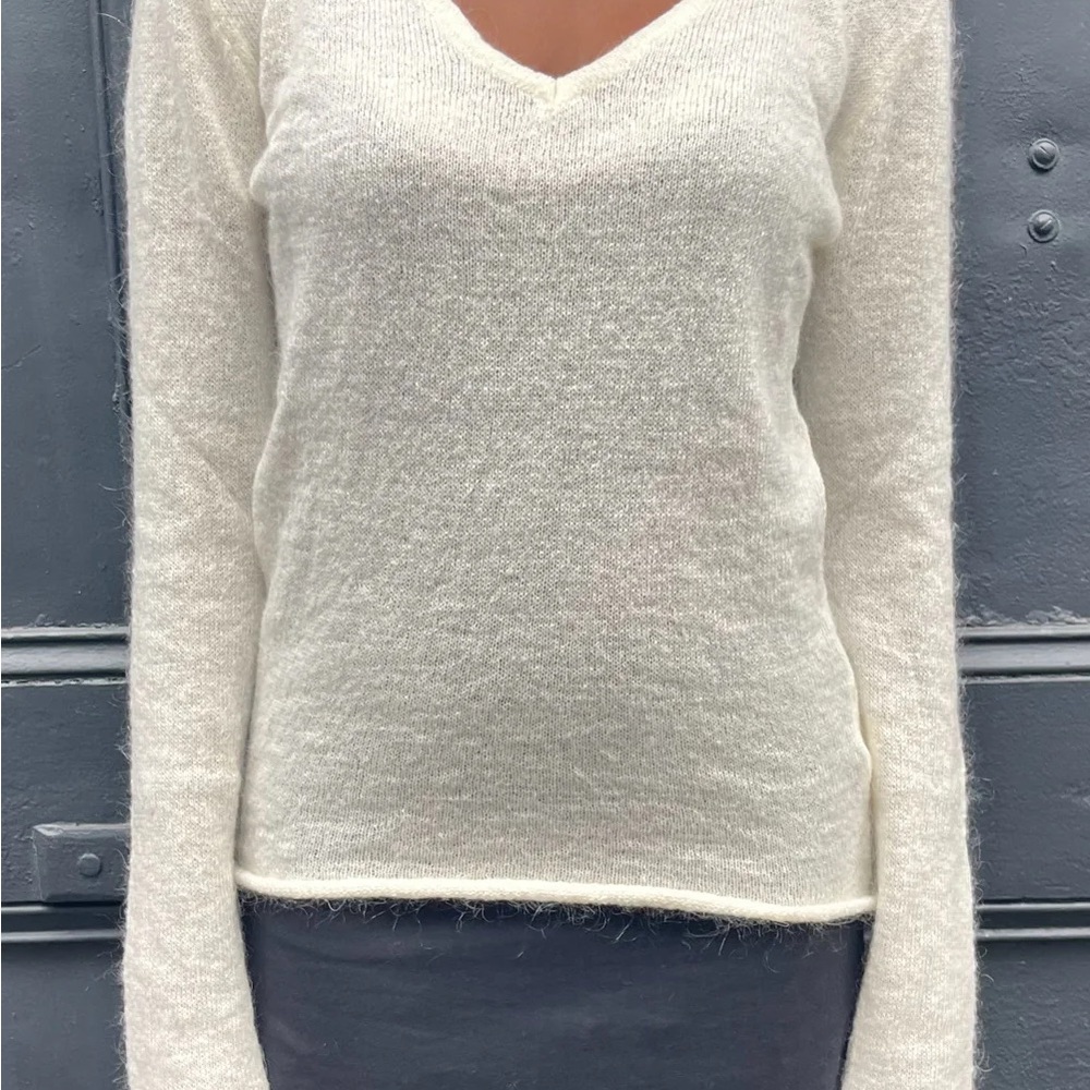 Brandy Melville Cream V-Neck Sweater Timeless Knit